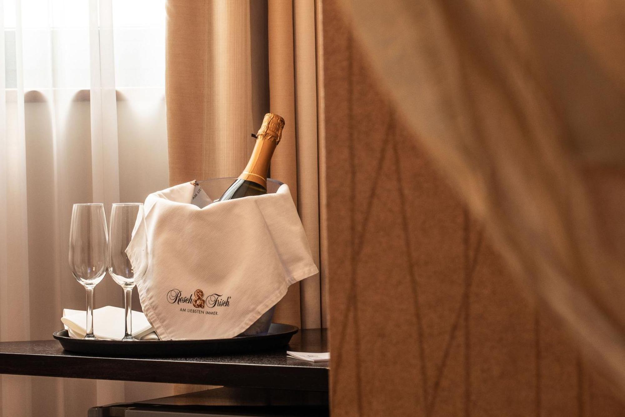 Welcome Hotel لينيانو المظهر الخارجي الصورة
